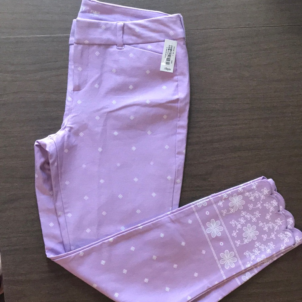 Old Navy MidRise Pixie Ankle Pants Lavenderlicious